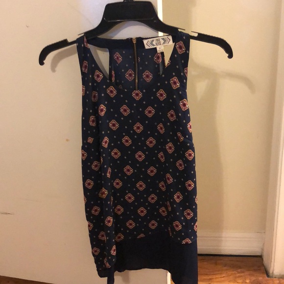 Blue top - Picture 2 of 2